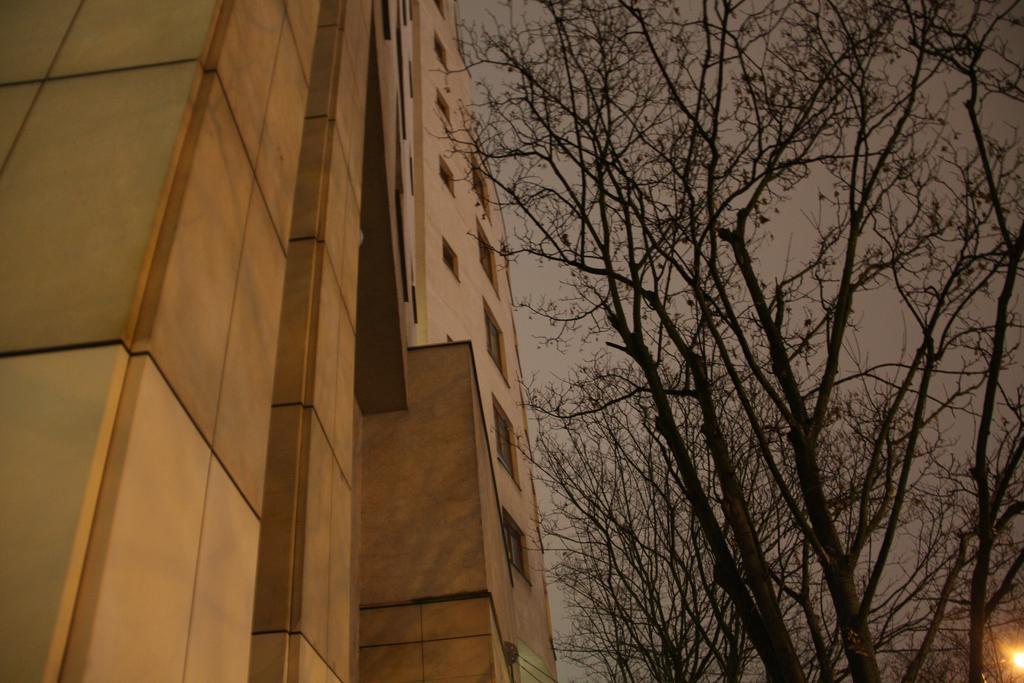 President Apartments By Warsawresidence Group Room photo